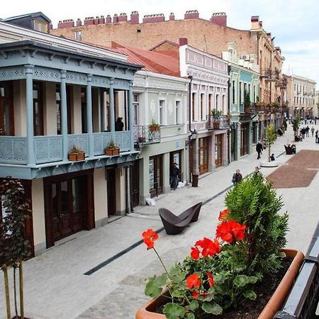 Comfortable Flat In Central Tbilisi Apartment Exterior photo